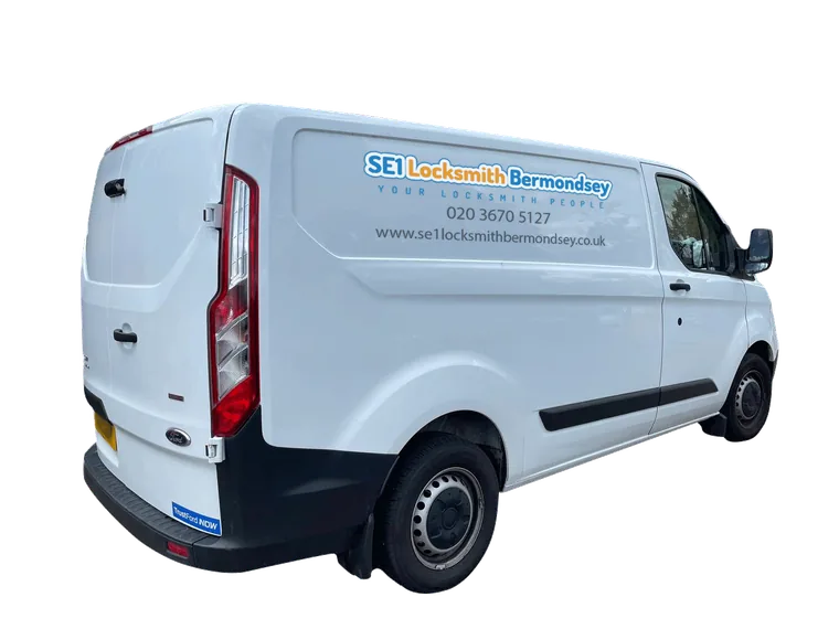 SE1 Locksmith Bermondsey van
